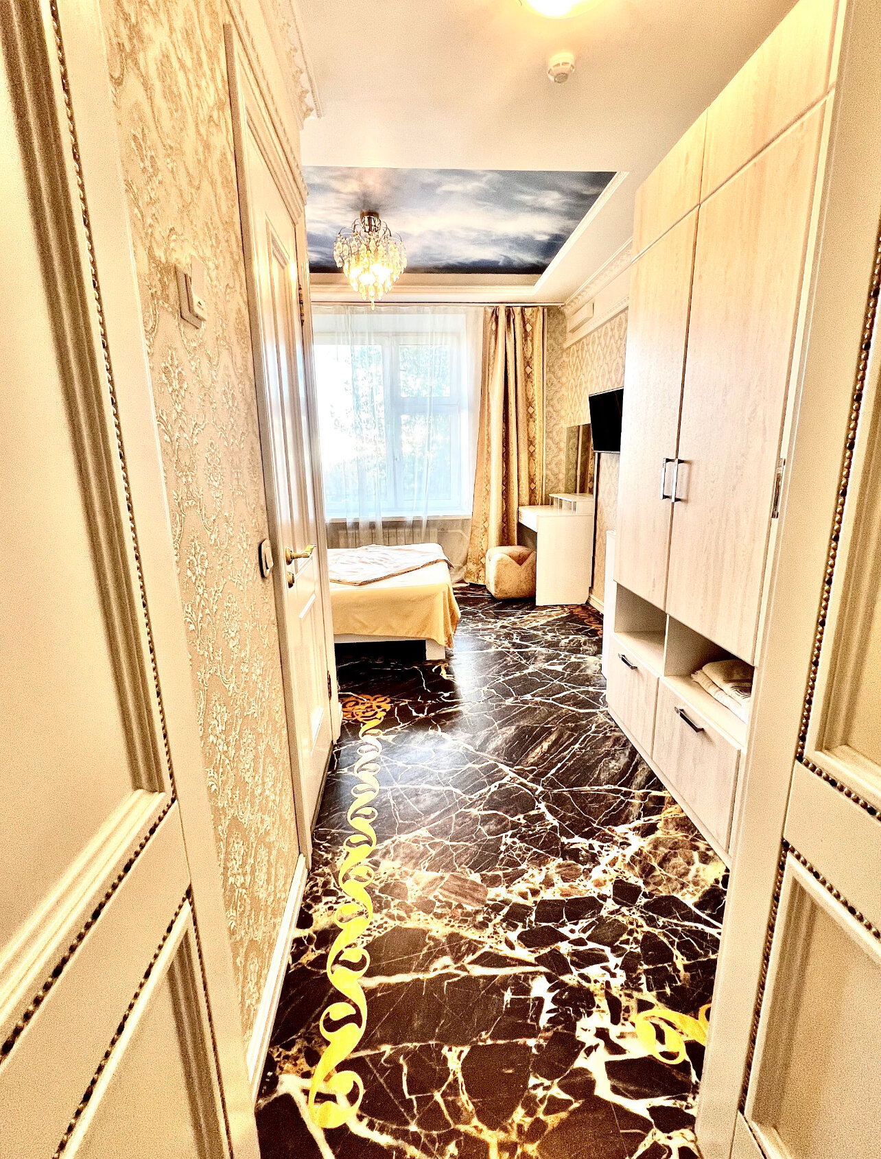 Фото Golden Hotel