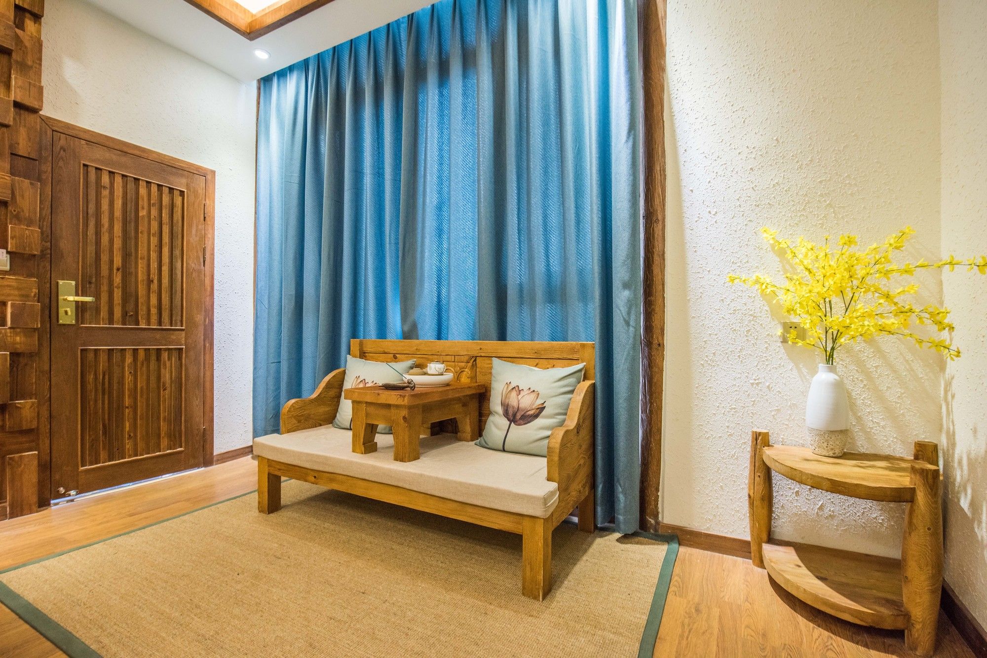 Фото Lijiang Yue Tu Inn