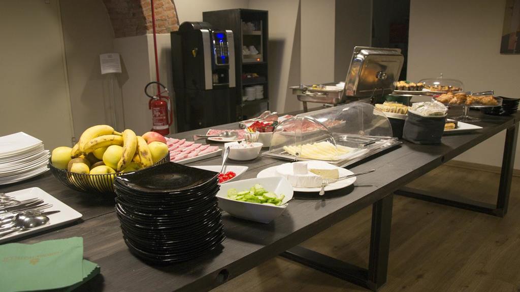 Фото Hotel Continental