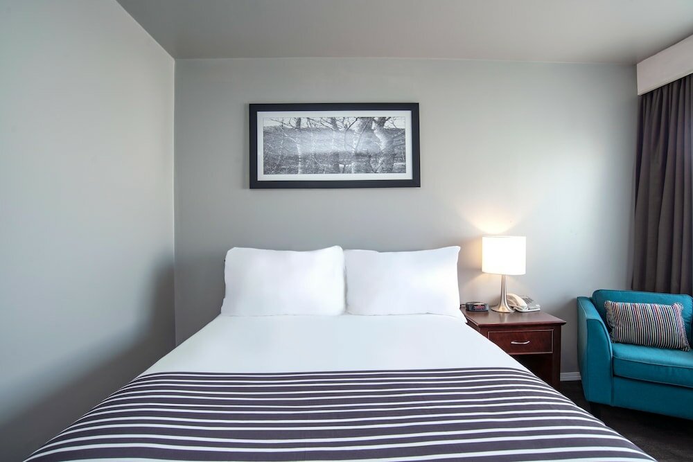 Фото Sandman Inn Cache Creek