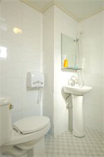 Фото Dalkom Myeongdong Guesthouse