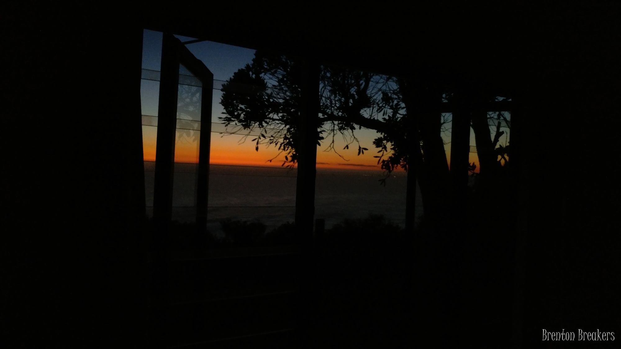 Фото Brenton Breakers