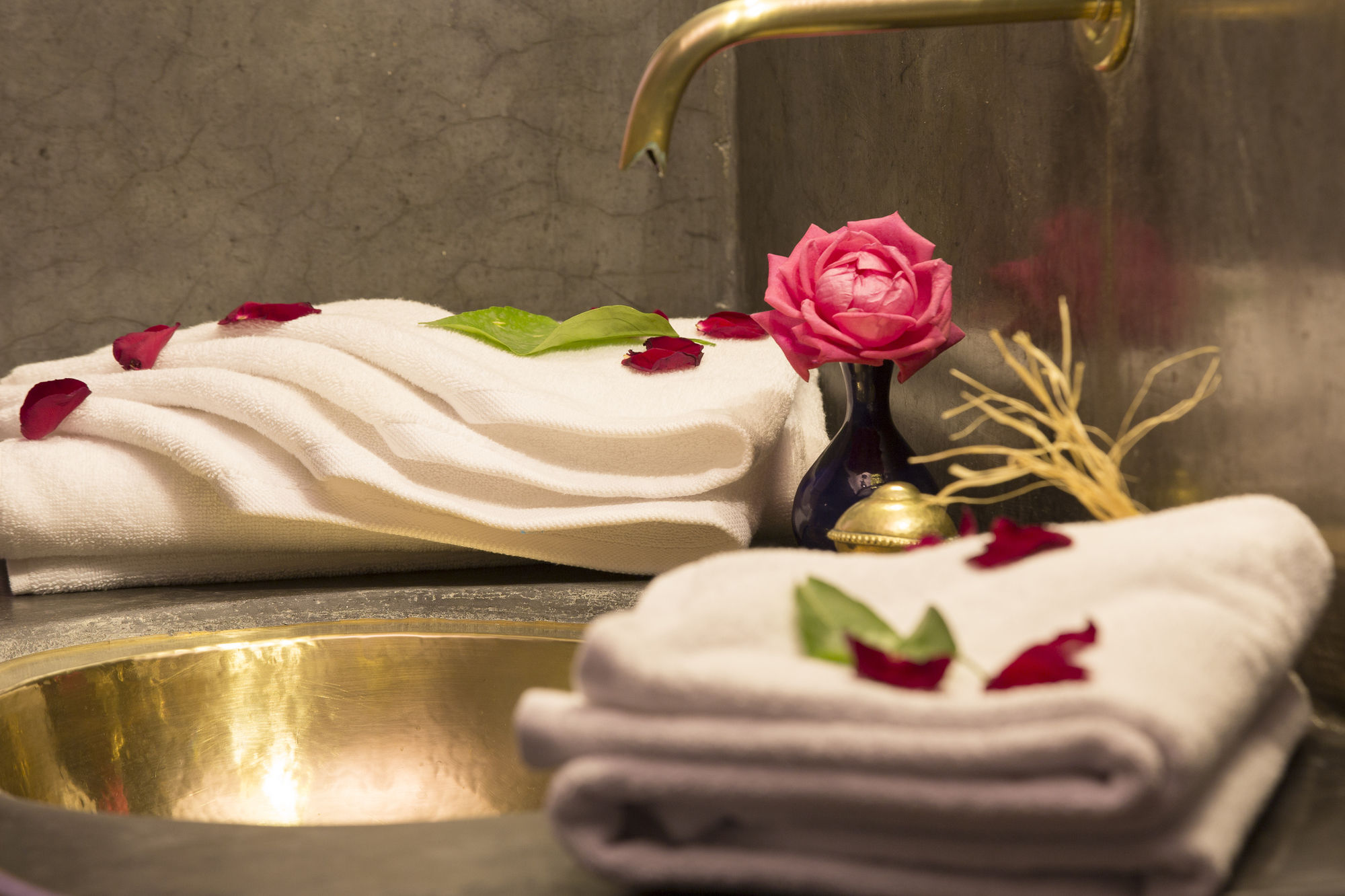 Фото Riad Assala