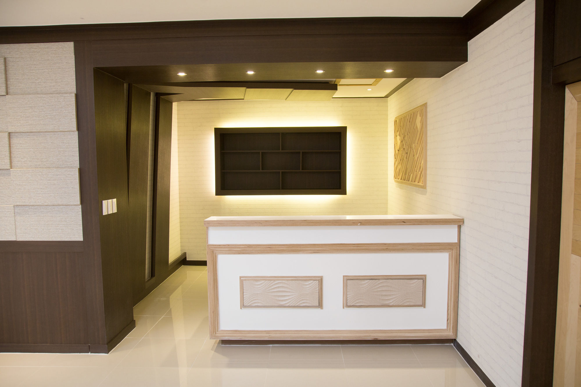 Фото Jeju Stay Hotel