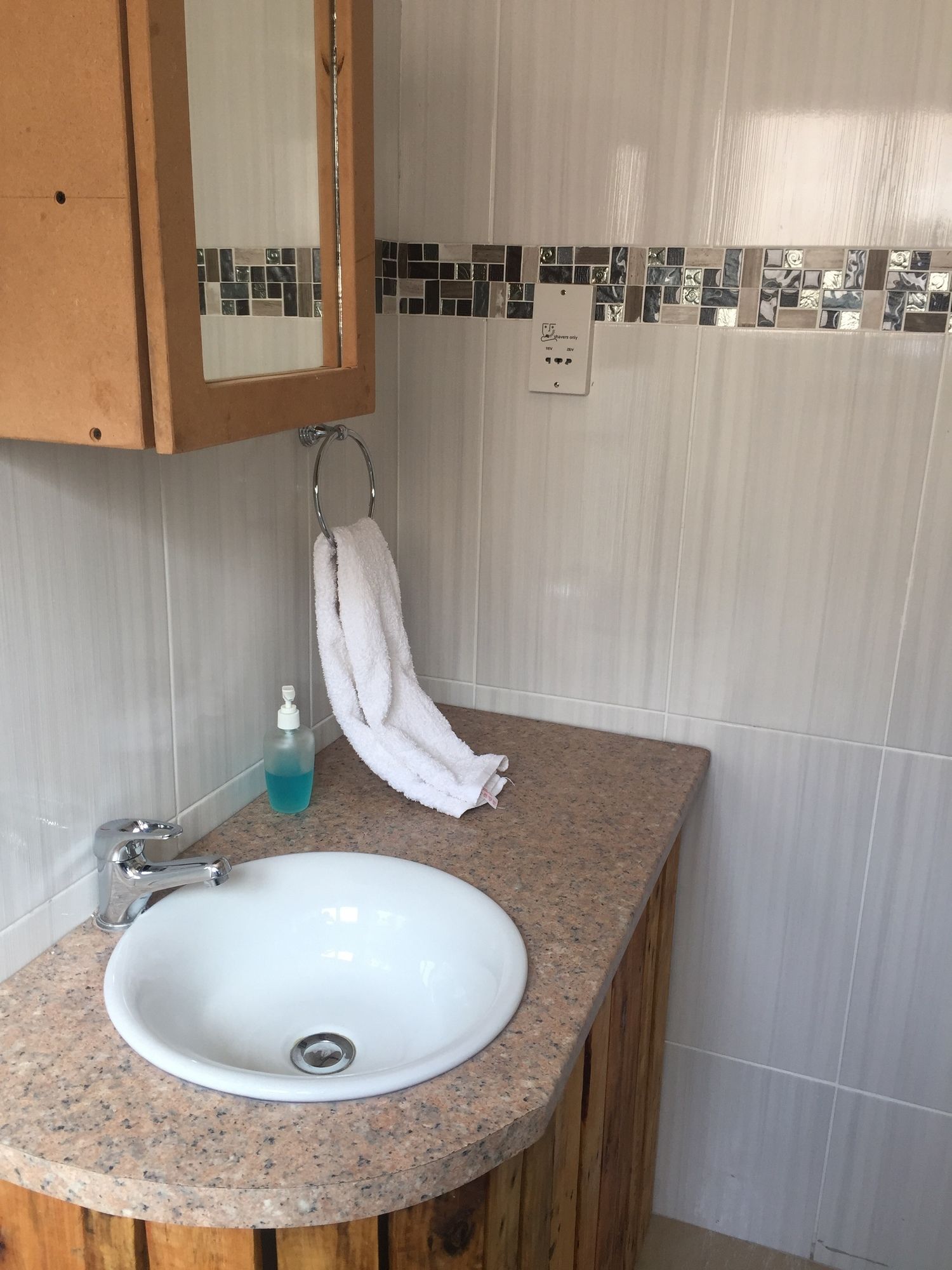 Фото Chiloto Guest House