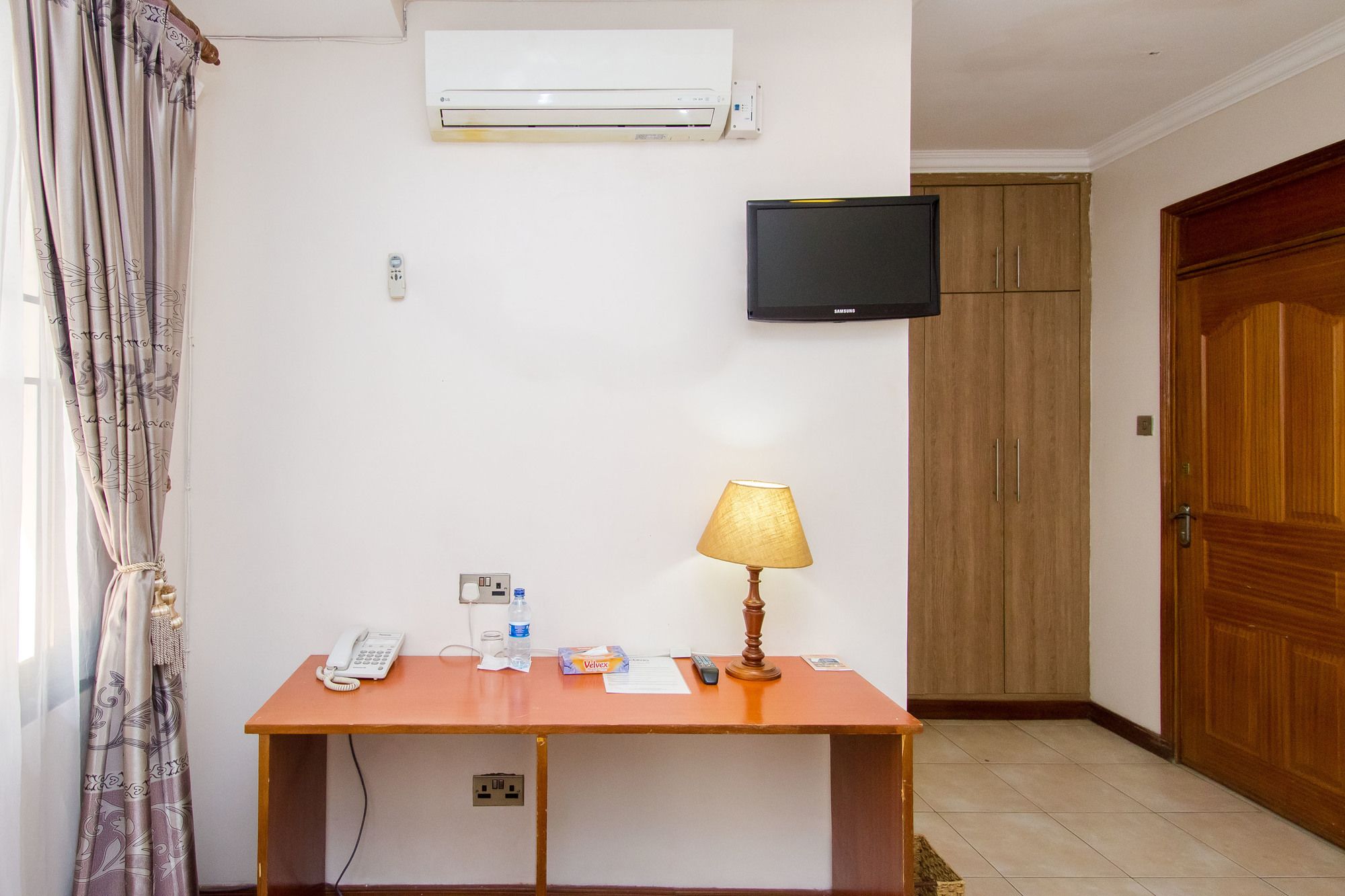 Фото Victoria Comfort Inn Kisumu