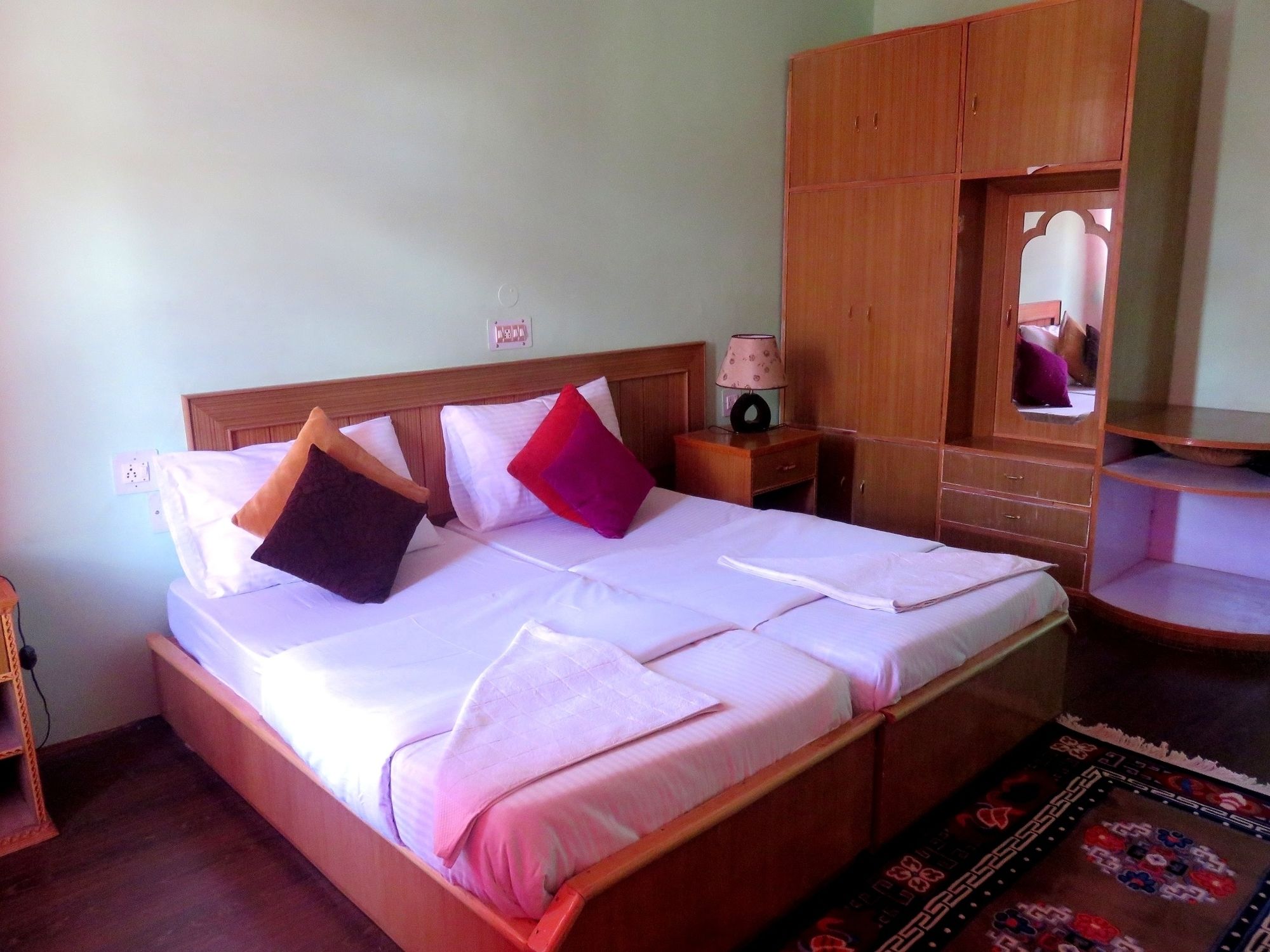 Фото Tih Hotel Maryul