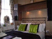 Фото Langdon Villa Guest House