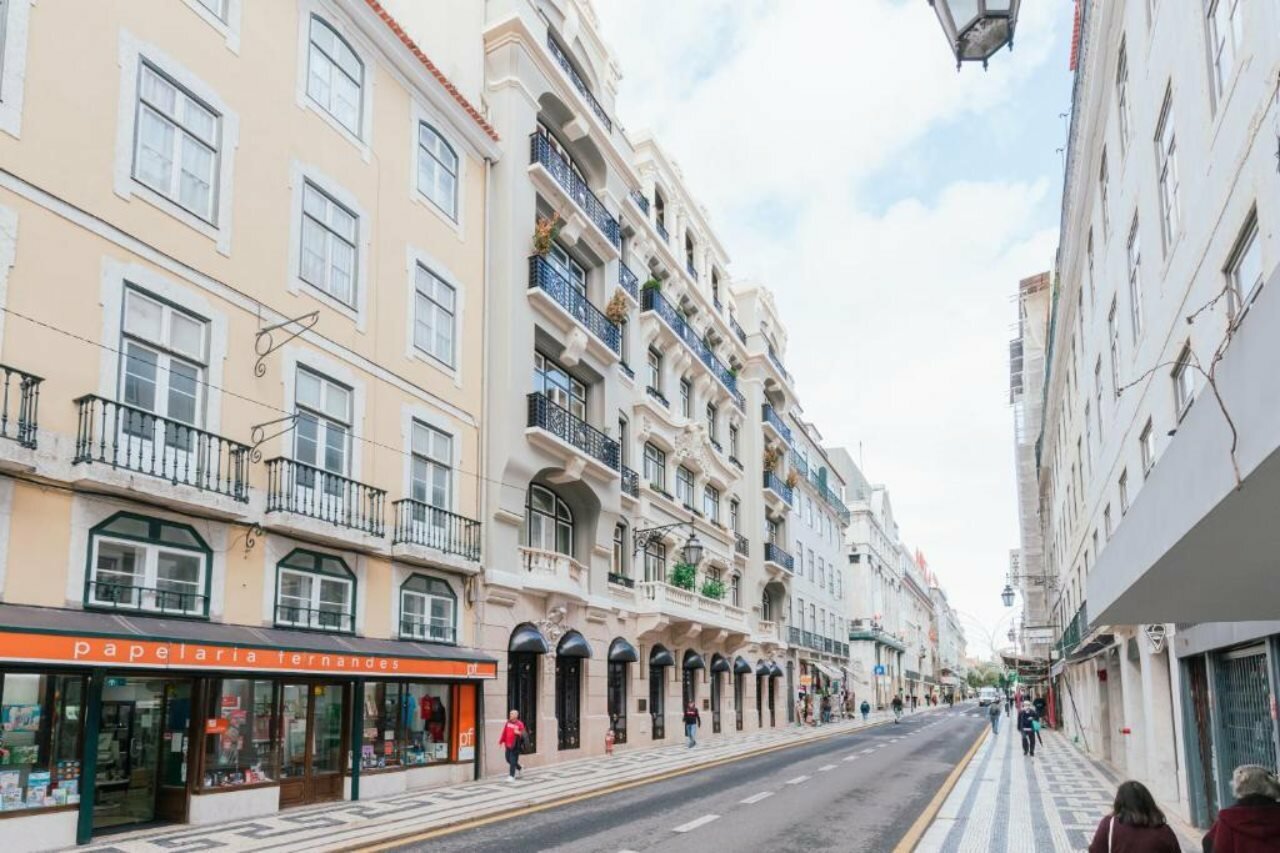 Фото Art Legacy Hotel