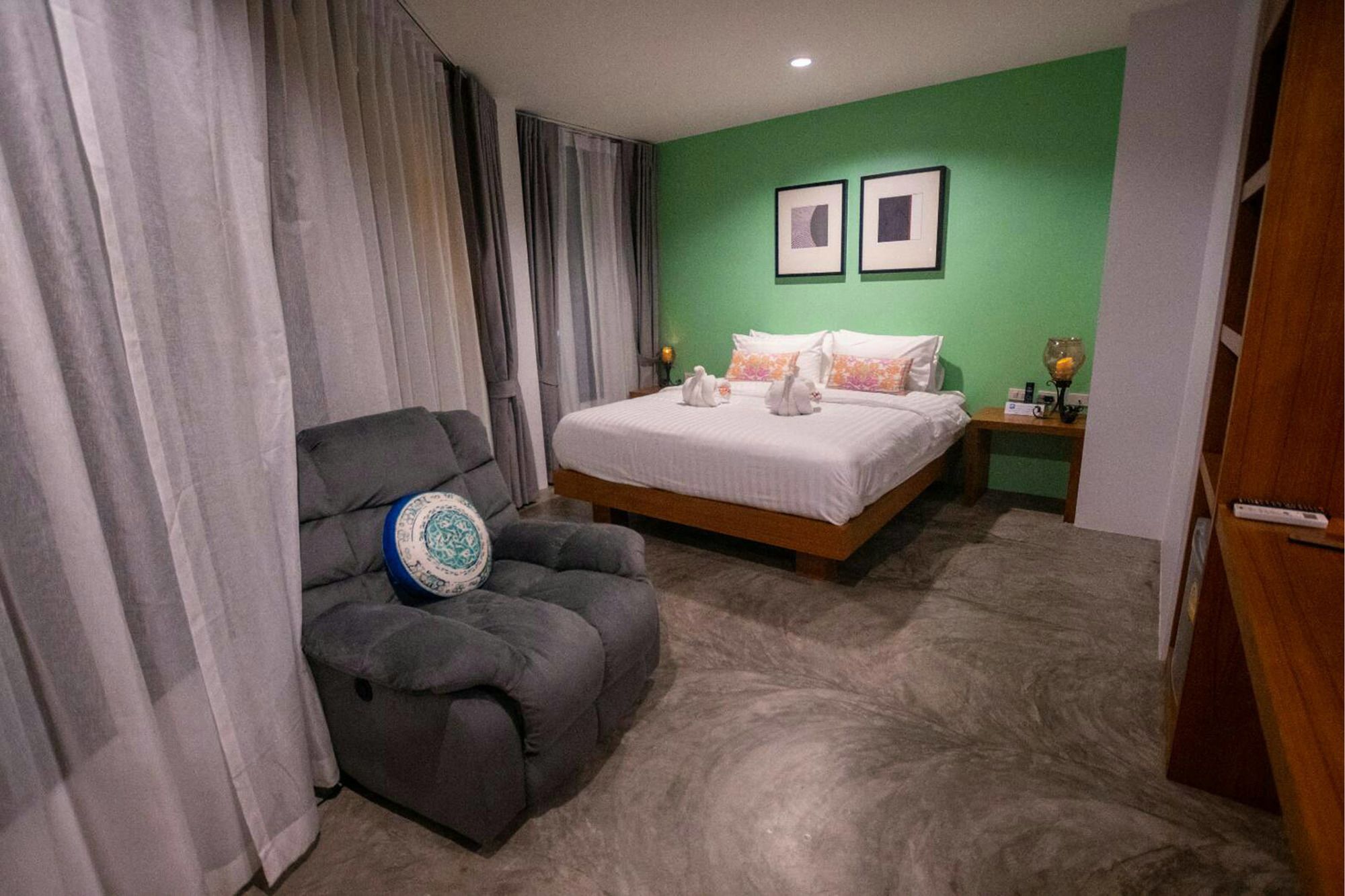 Фото Raenong Boutique Hotel