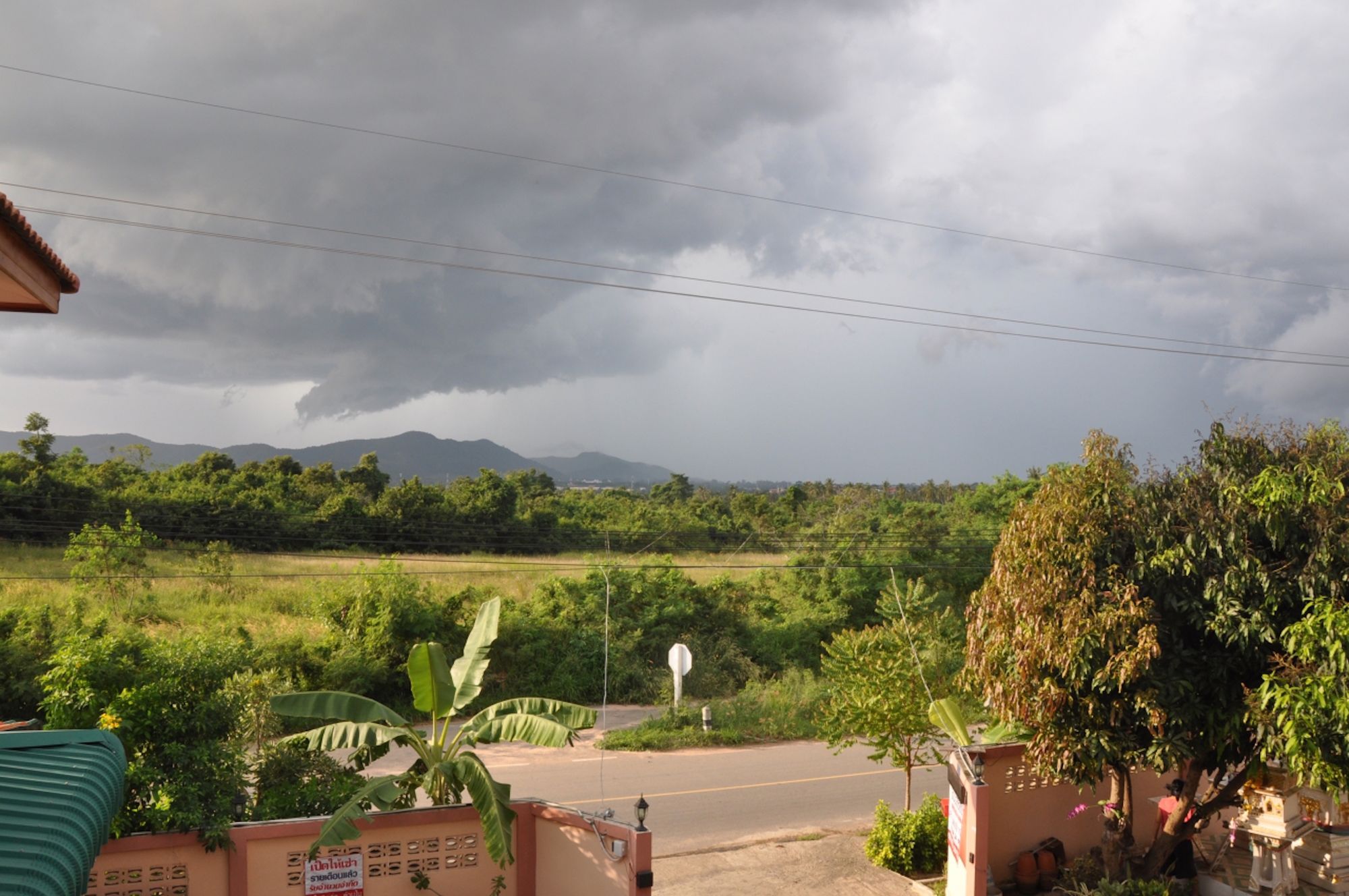 Фото Wattana Hill Resort