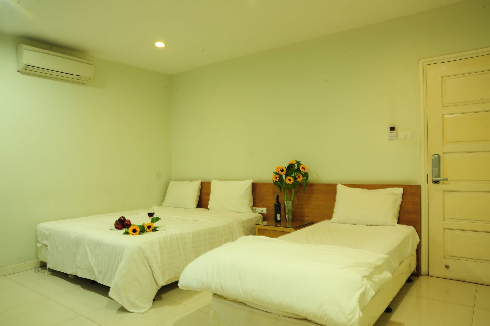 Фото Phuong Anh Hotel
