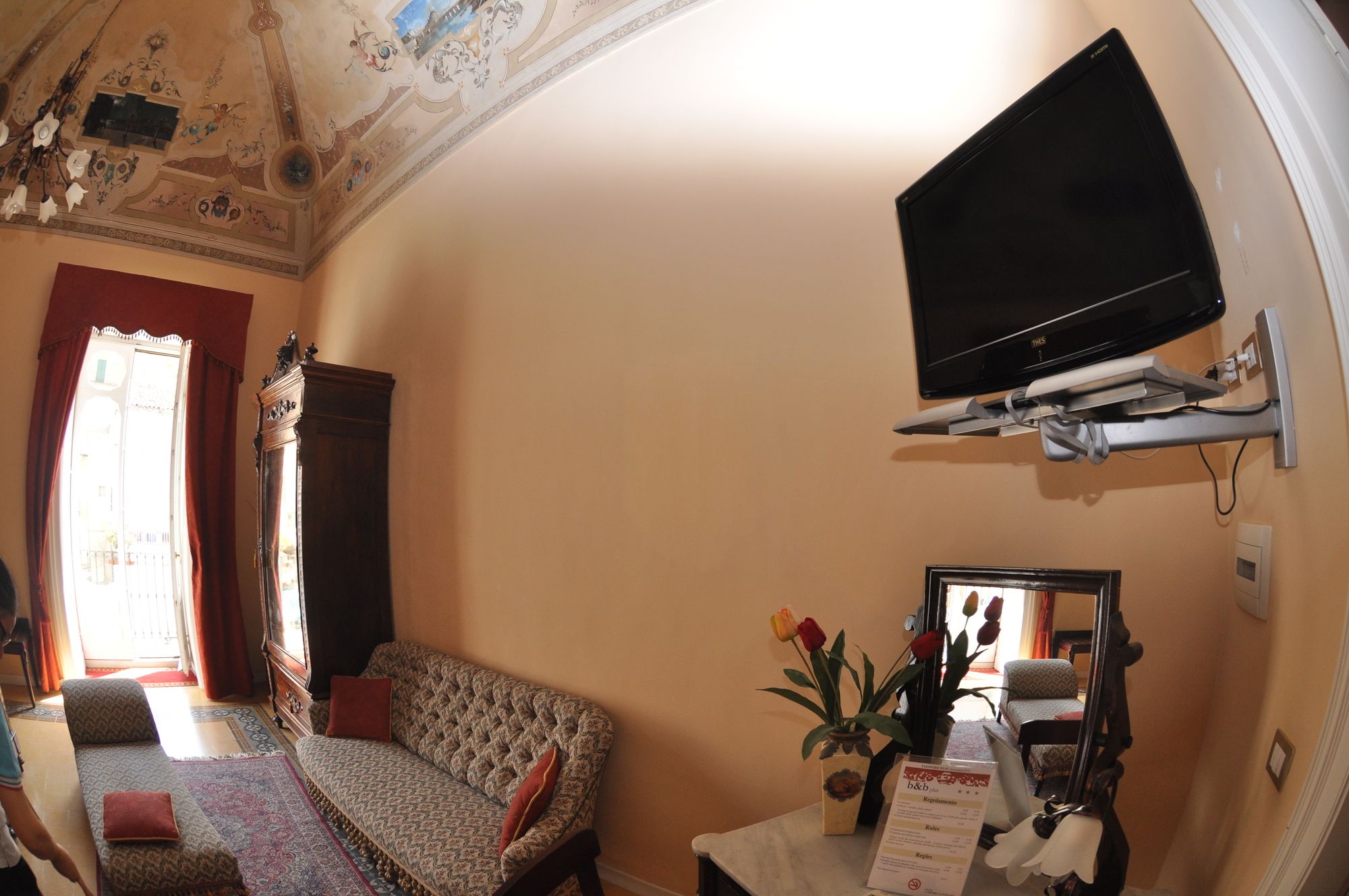 Фото Palazzo 'Il Cavaliere' - B&b di Charme