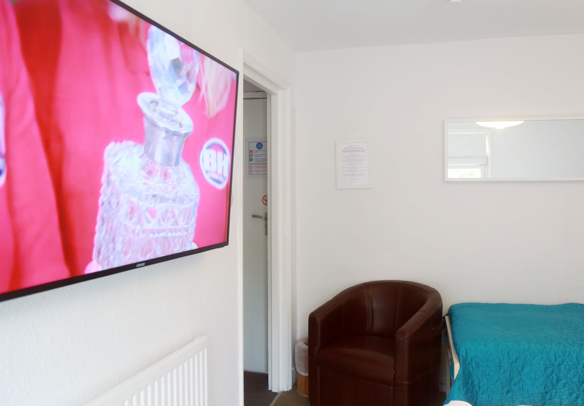 Фото Motel Schmotel