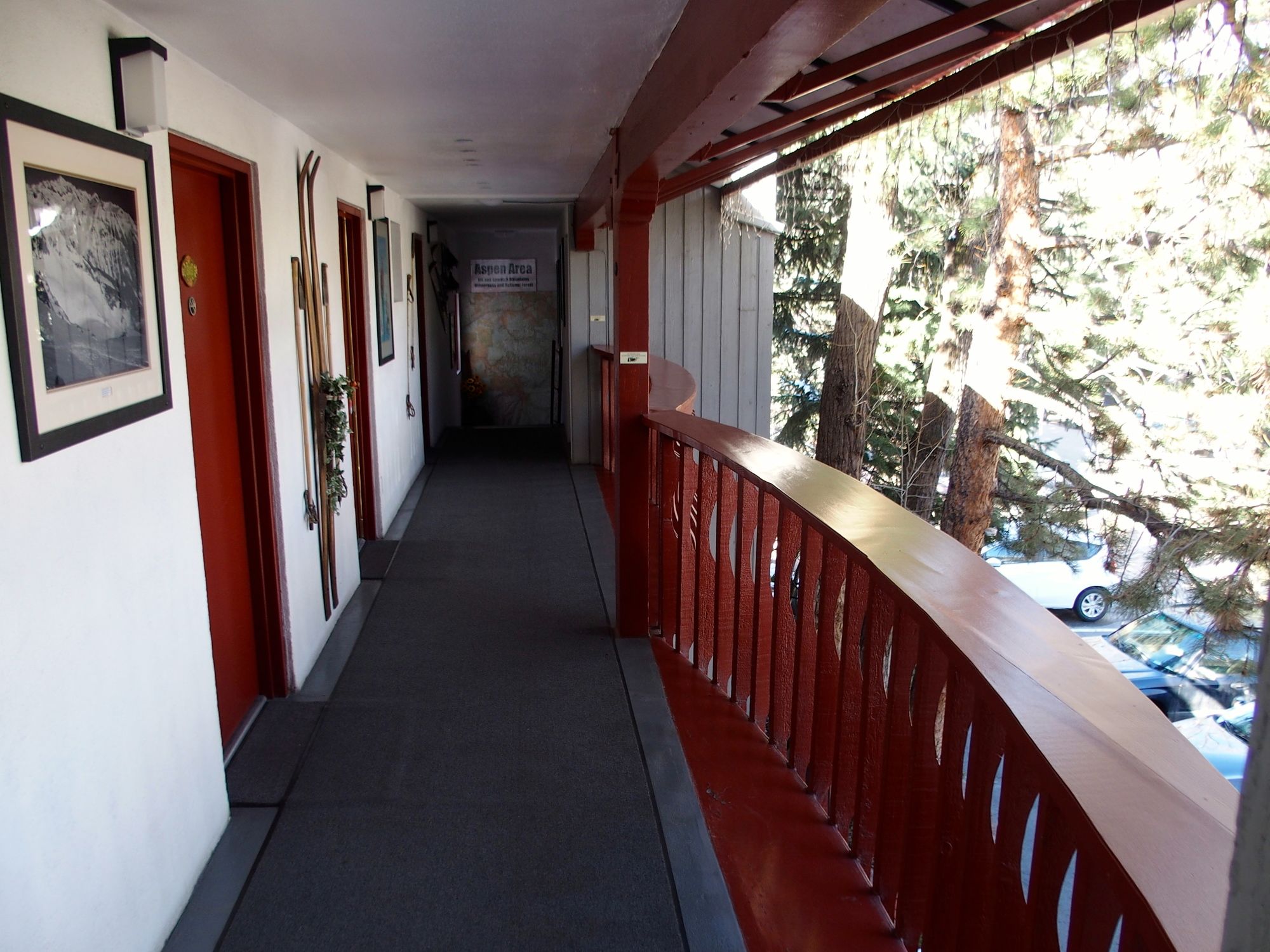 Фото Tyrolean Lodge