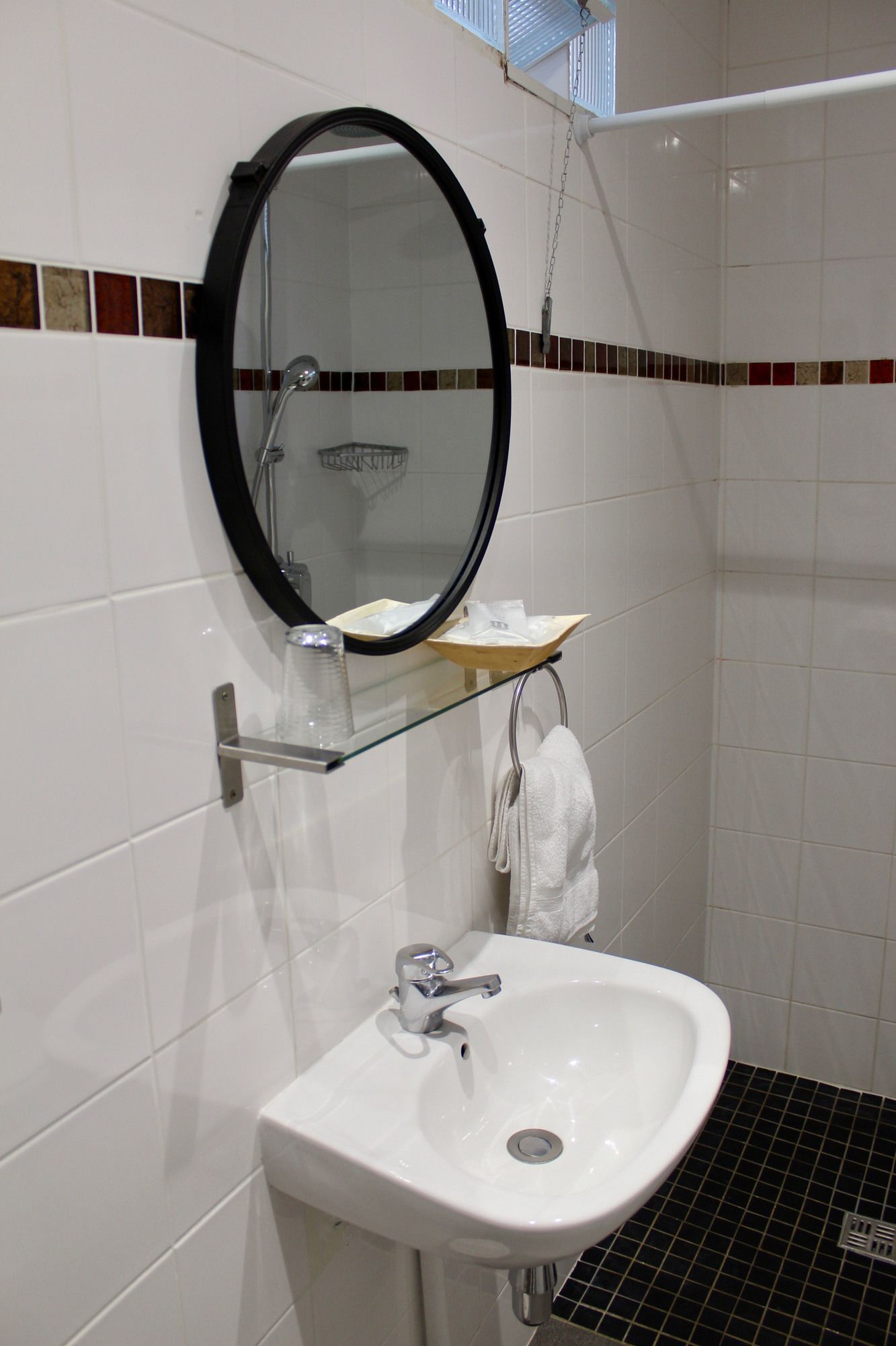 Фото Hôtel des Pyrénées