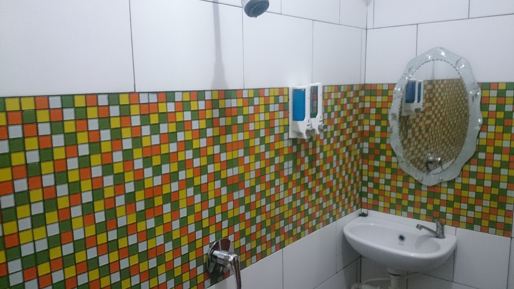 Фото Agus Beach Inn