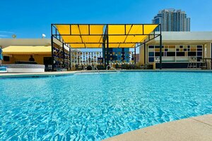 Гостиница The Strat Hotel, Casino & Tower