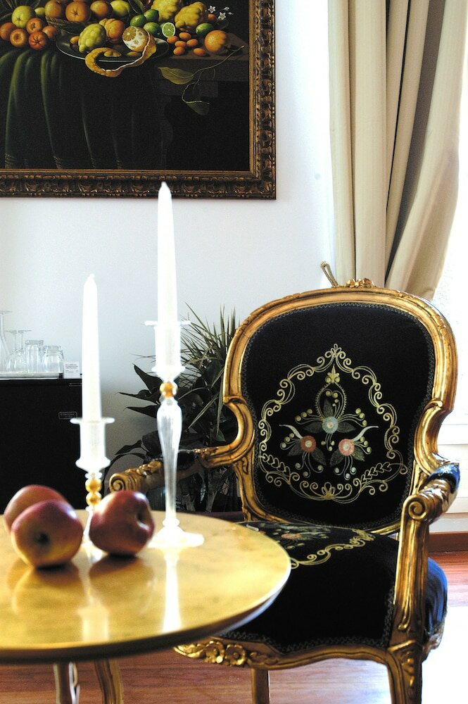 Фото Grand Hôtel des Ambassadeurs