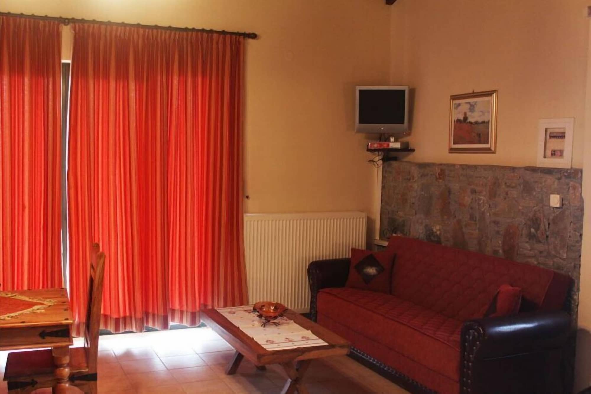 Фото Aetovigla Traditional Guest Houses