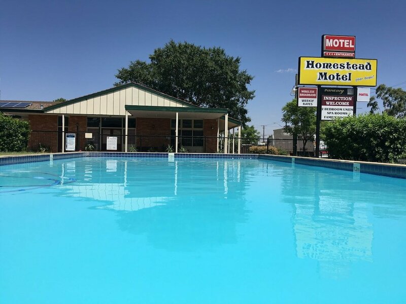 Гостиница Homestead Motel в Даббо