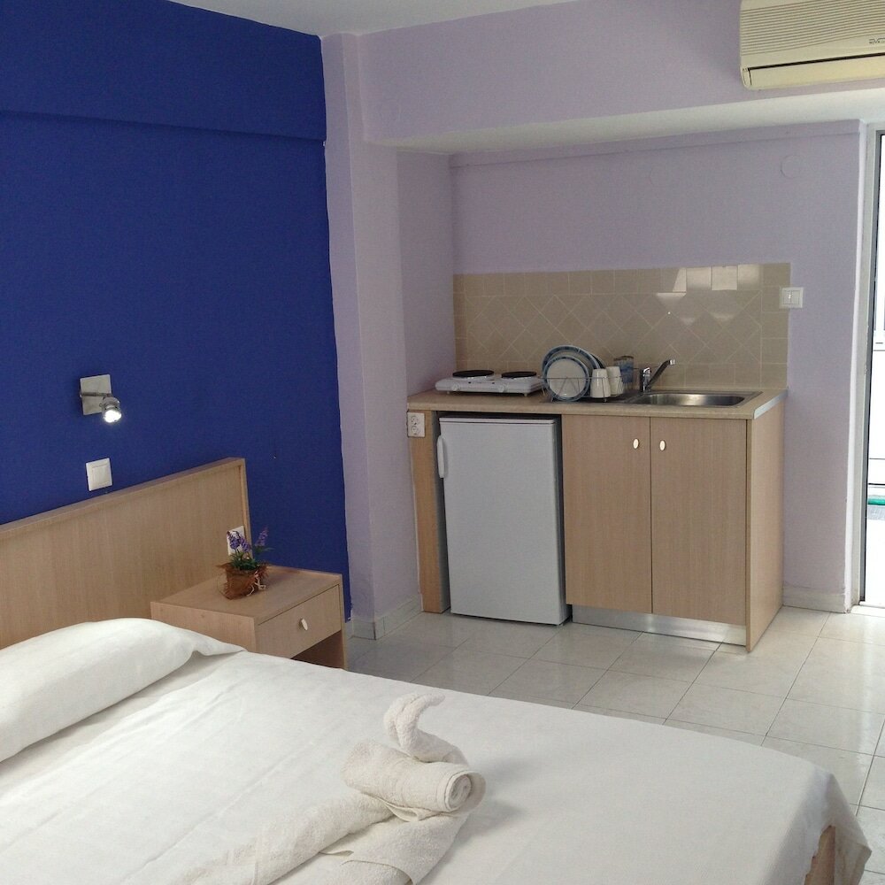 Фото Zefyros Hotel