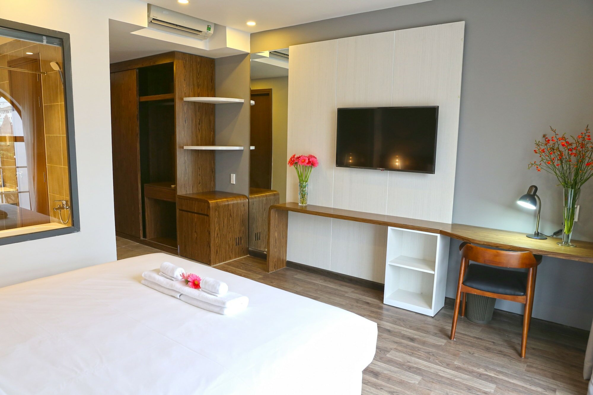 Фото Bizu Royal Hotel