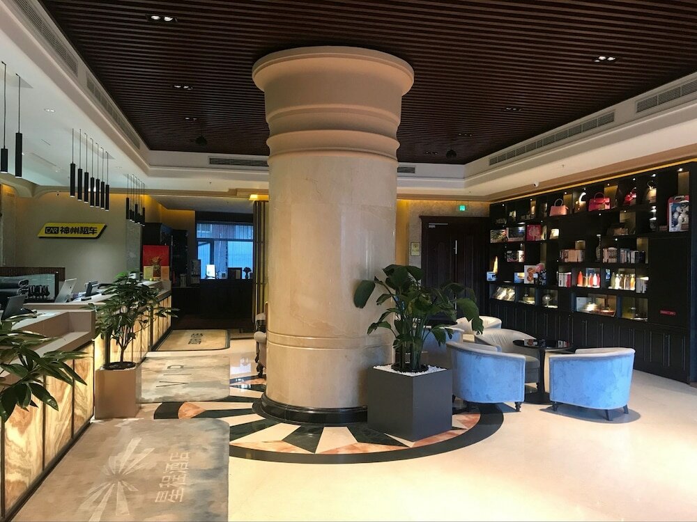 Фото Sun Moon Lake Hotel