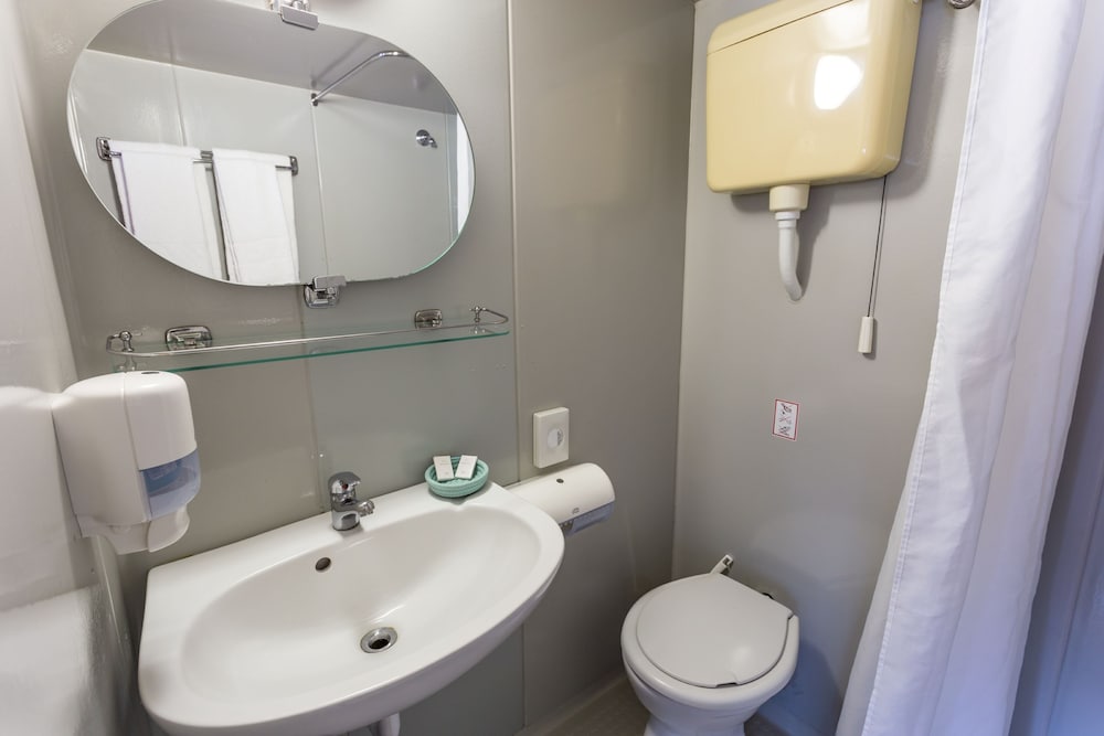 Фото Fortuna Boat Hotel