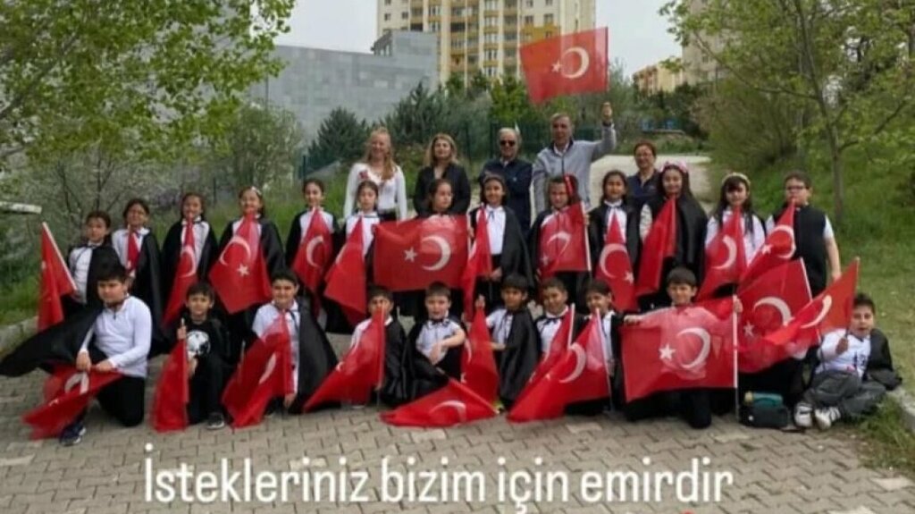 School Pir Sultan Abdal Middle School, Ankara, photo