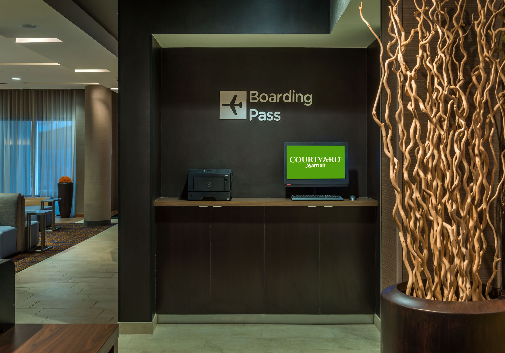 Фото Courtyard Reno Downtown/Riverfront