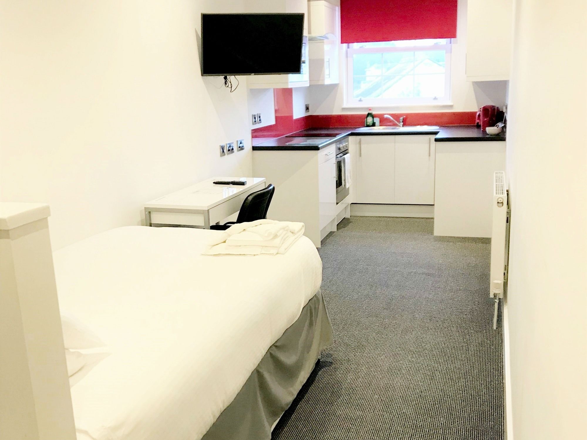 Фото Fox House, Studio Apartments