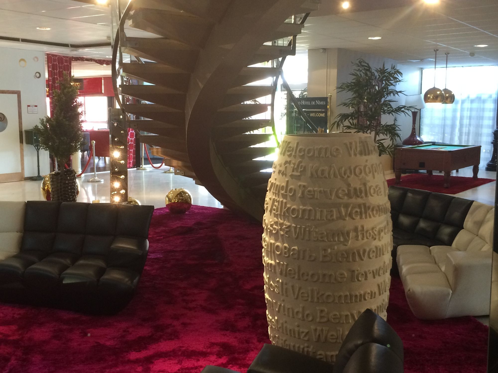 Фото Grand Hôtel de Nîmes