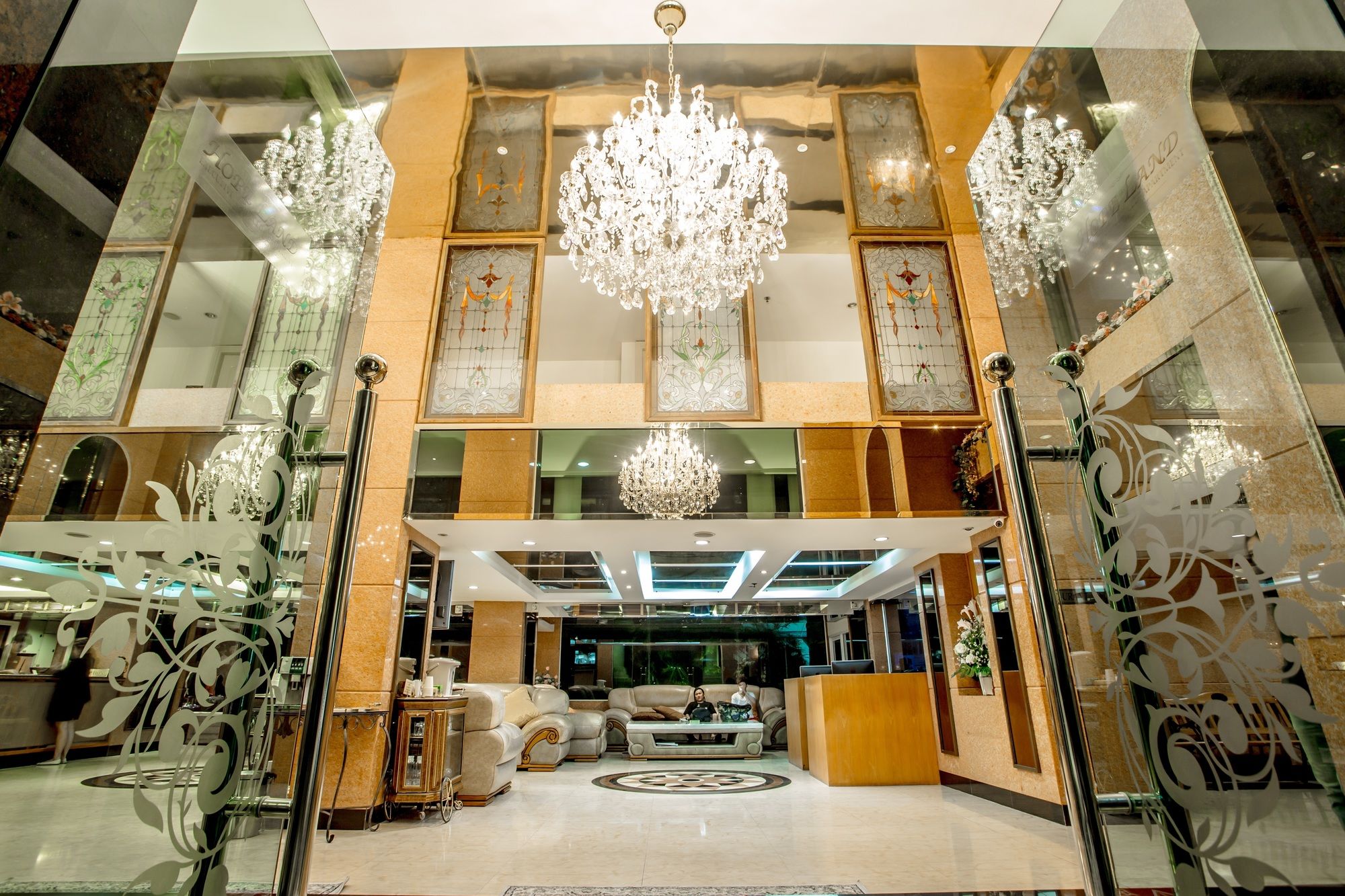 Фото Hope Land Hotel 