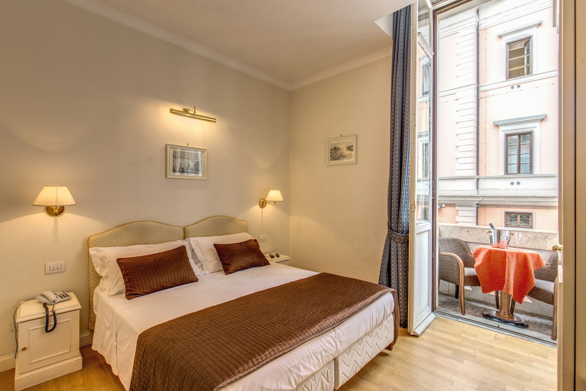 Фото Sacconi Palace Suite Roma