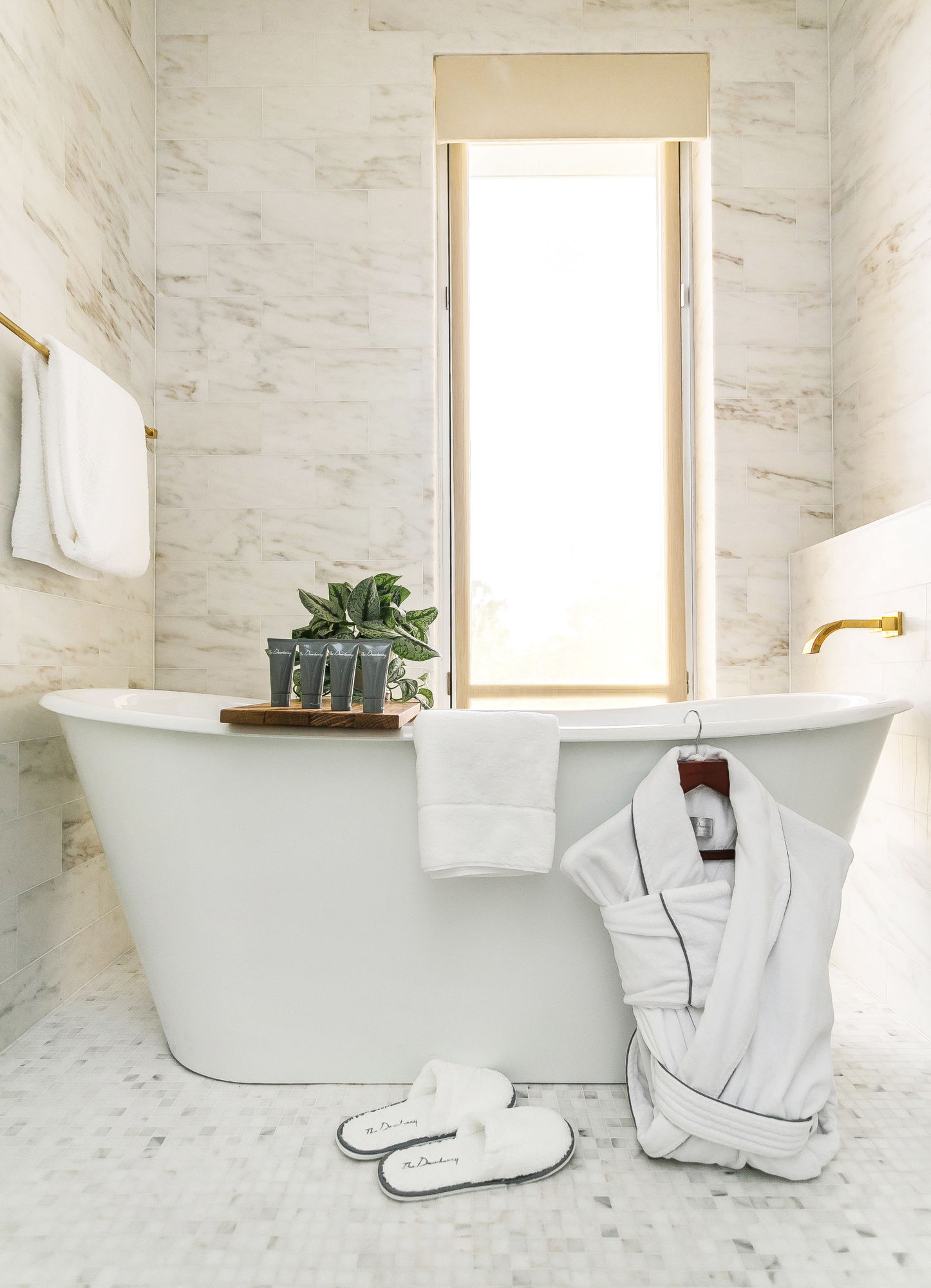 Фото The Dewberry Charleston