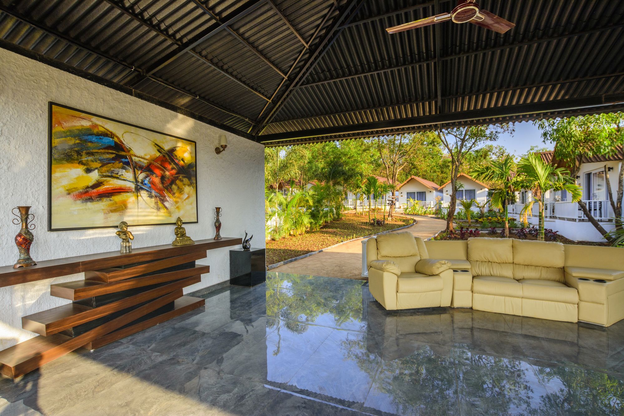 Фото Stone Wood Resort