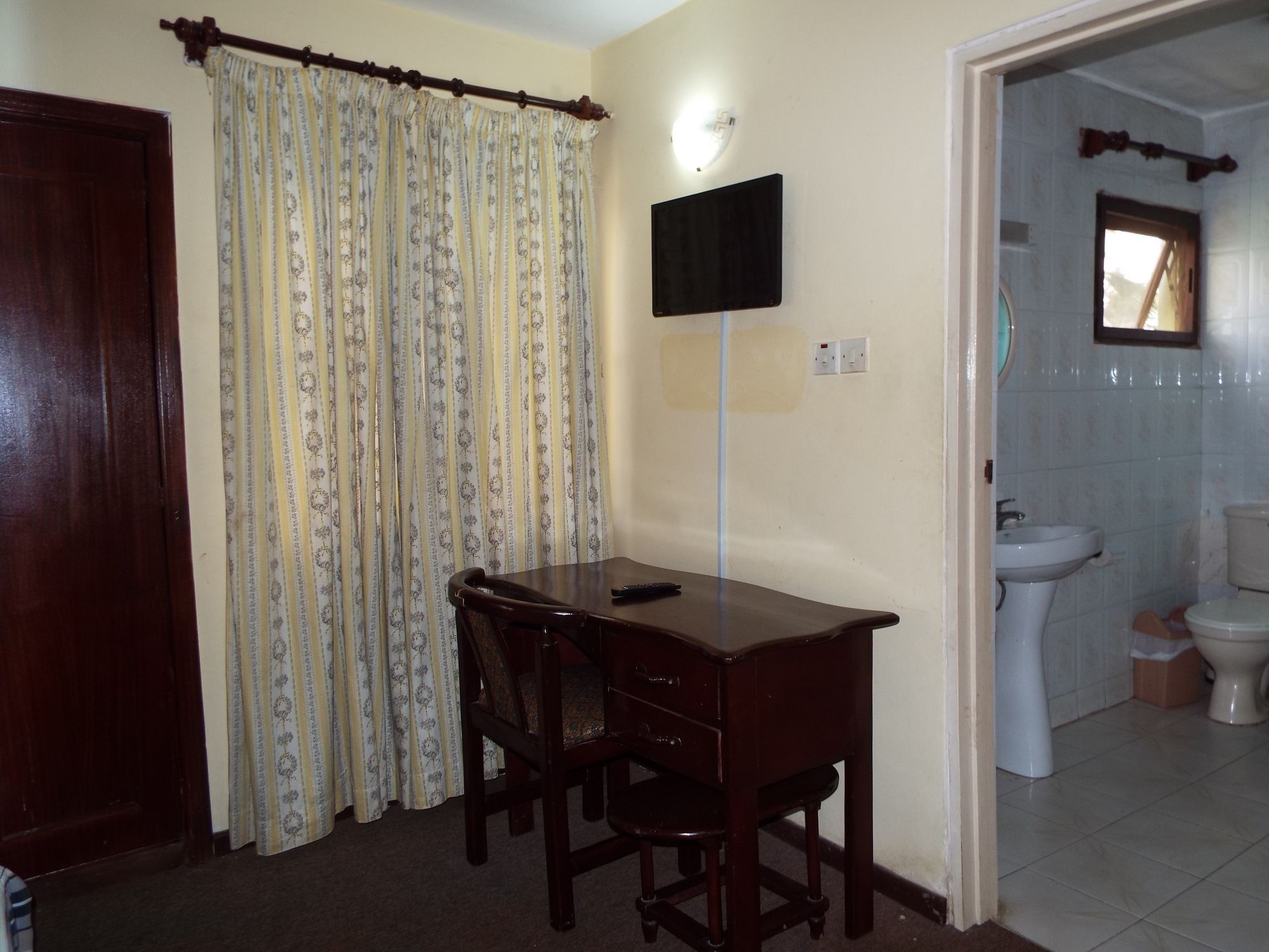 Фото Pekan Hotel