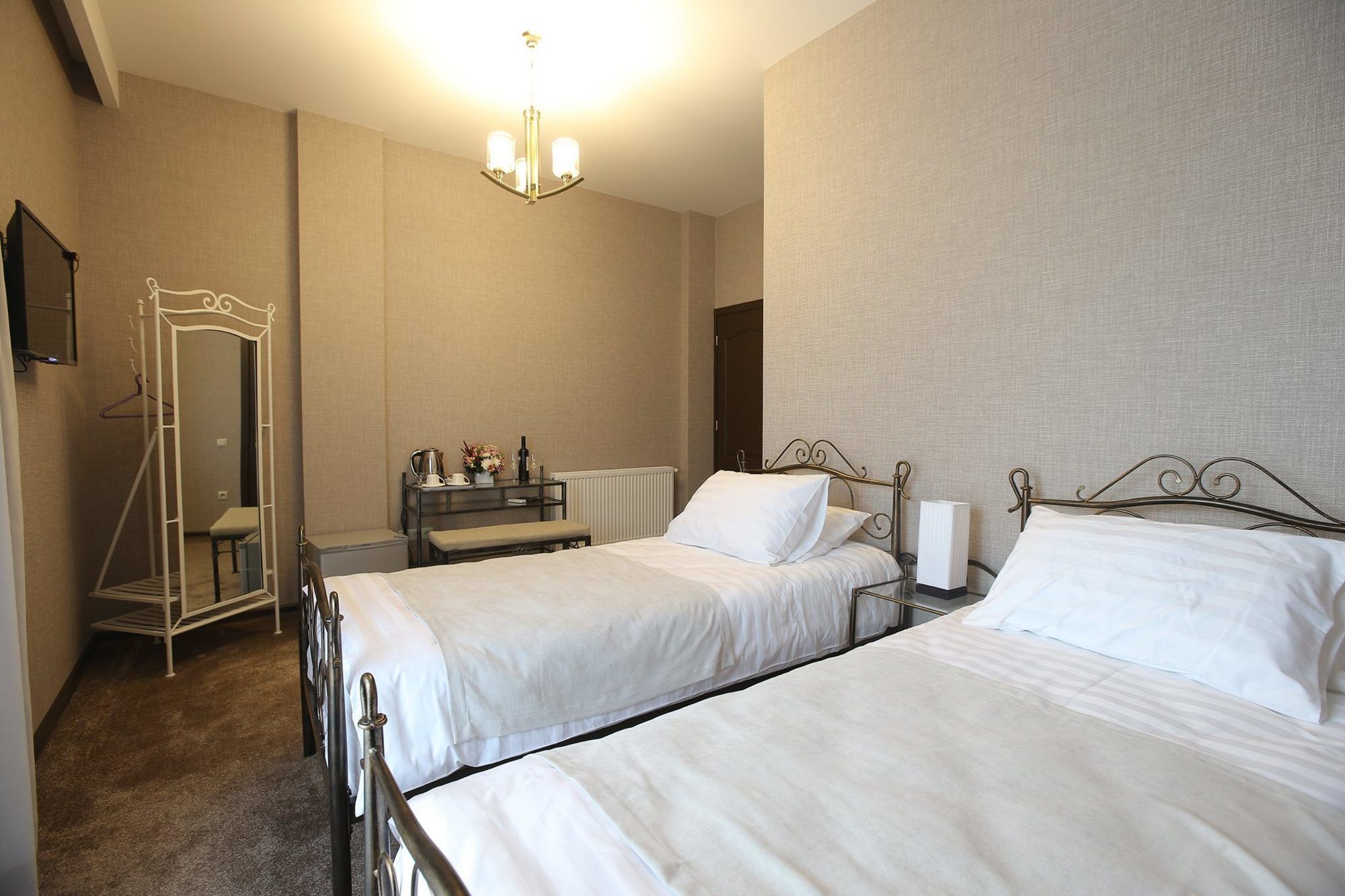 Фото Отель Golden Nugget Tbilisi