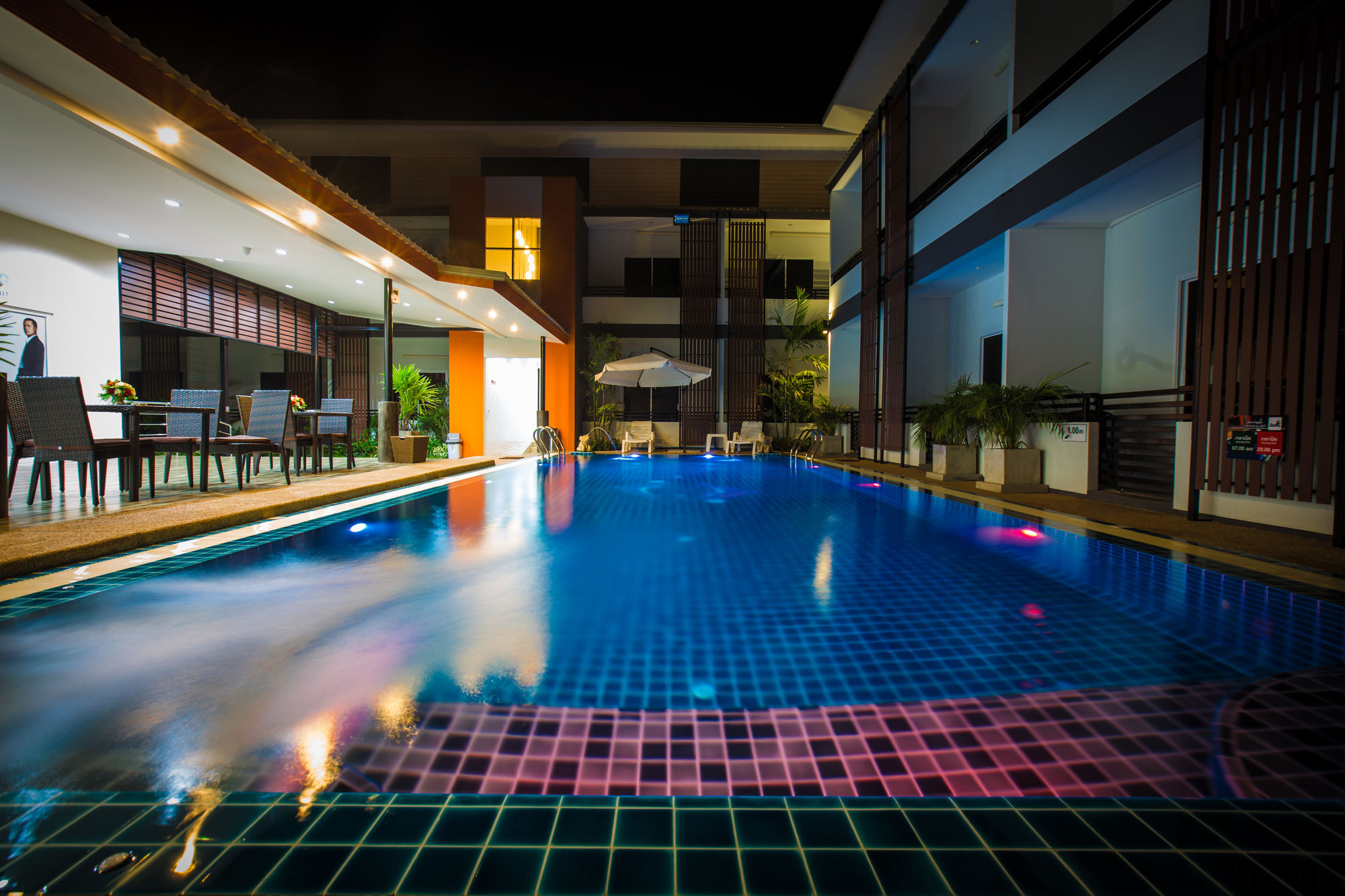 Фото The S. G Hotel