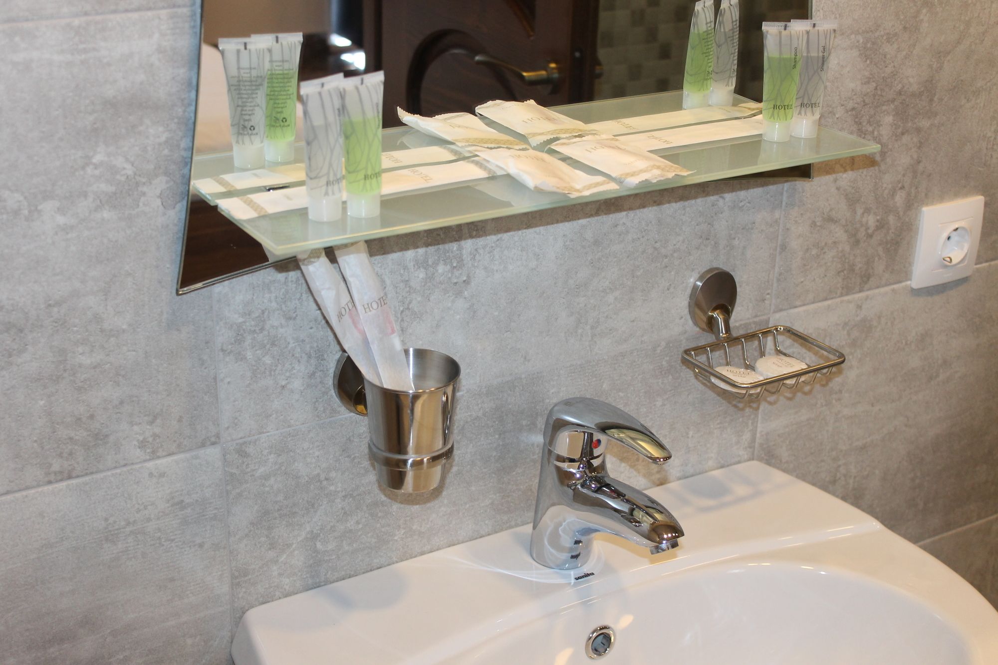 Фото Hotel Gremi