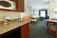 Фото Holiday Inn Express & Suites Grenada