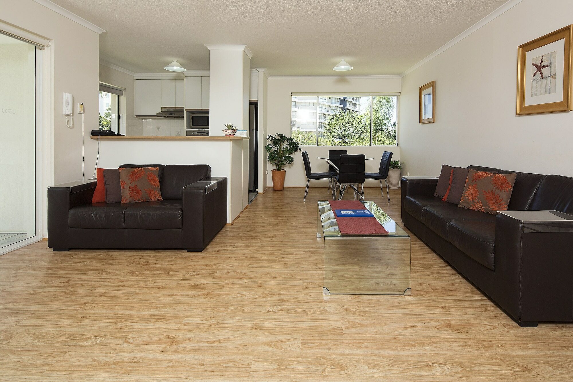 Фото Chidori Court