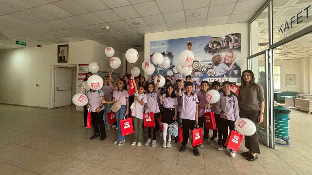 School Martyred Captain Ali Riza Sadak Secondary School, Izmir, photo