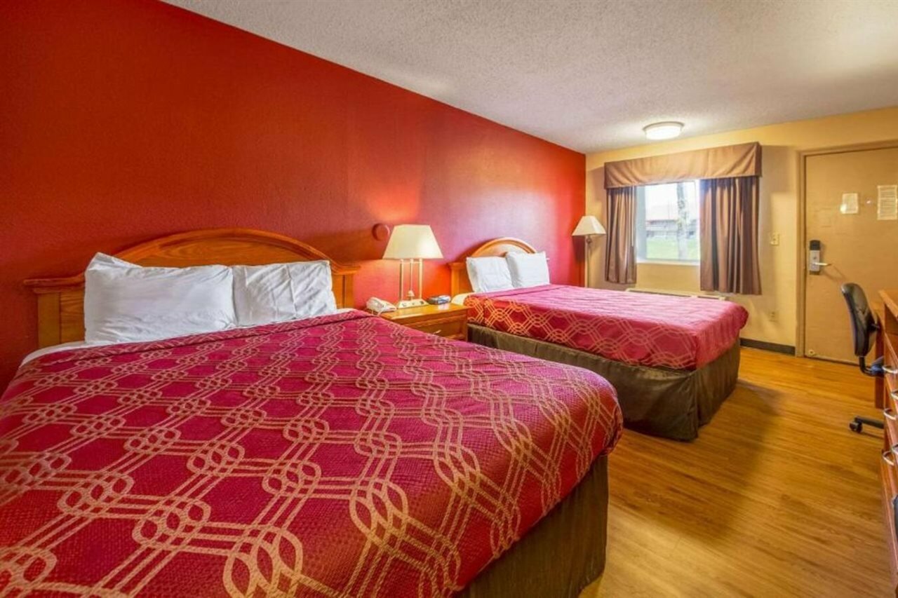 Фото Econo Lodge Mt Laurel