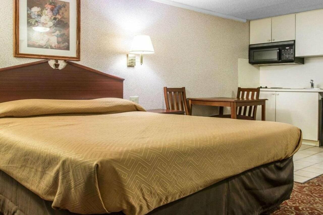 Фото Rodeway Inn