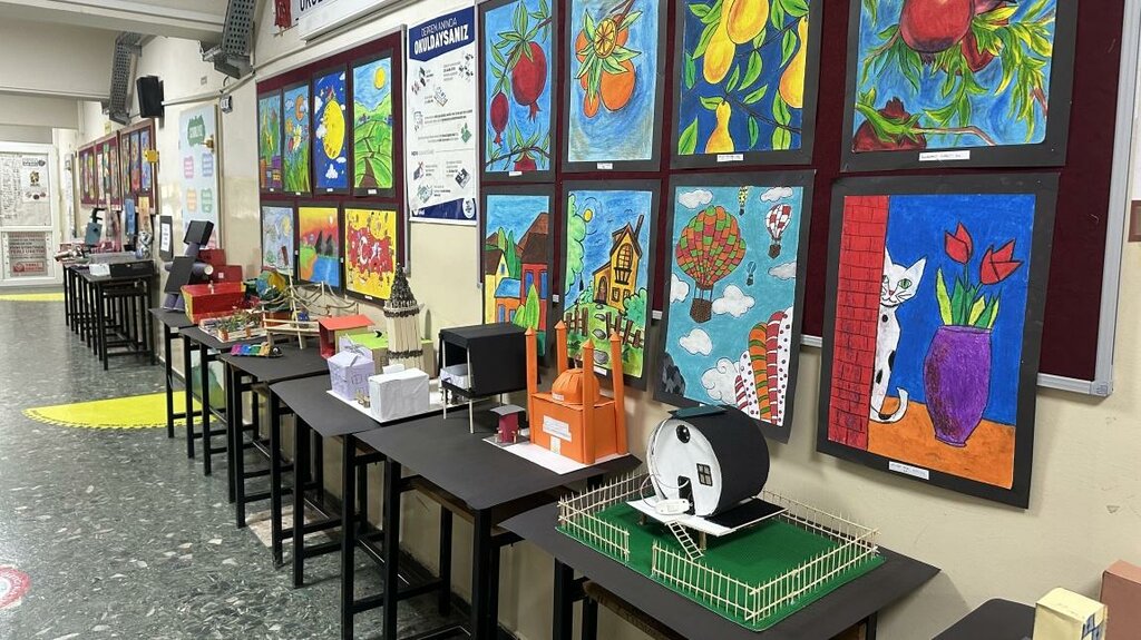 School Nazmiye Demirel Middle School, Bafra, photo