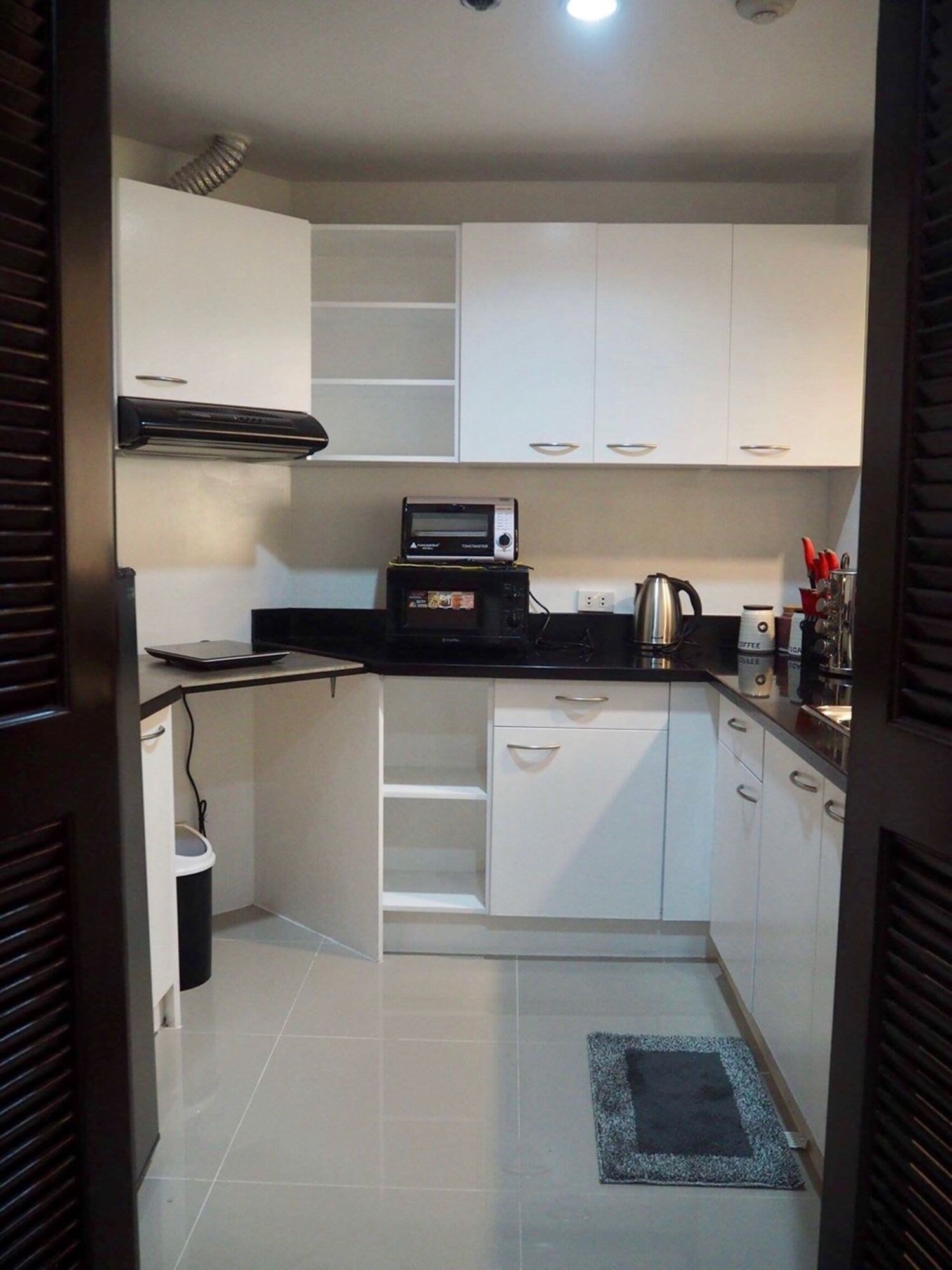 Фото Marina Residential Suites