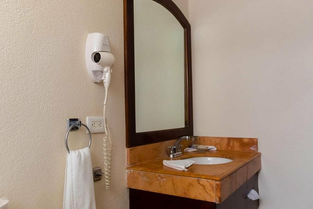 Фото Luciana Hotel & Beach Club