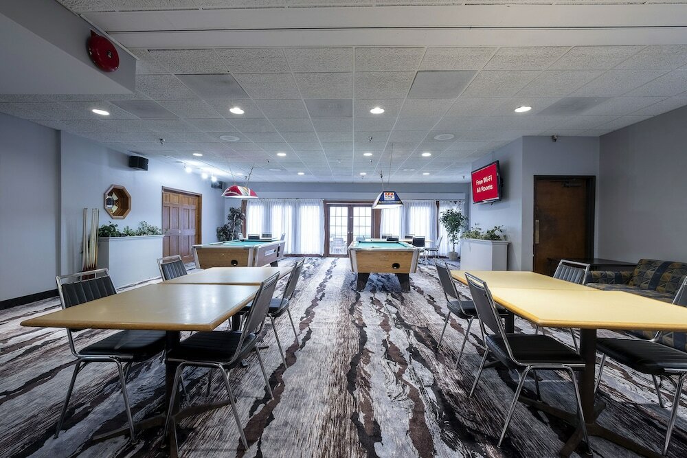 Фото Red Roof Inn Fulton